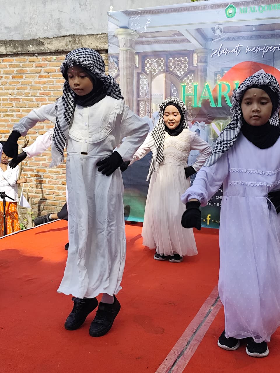 Upacara Hari Santri Nasional 2025 di Yayasan Al Qodir