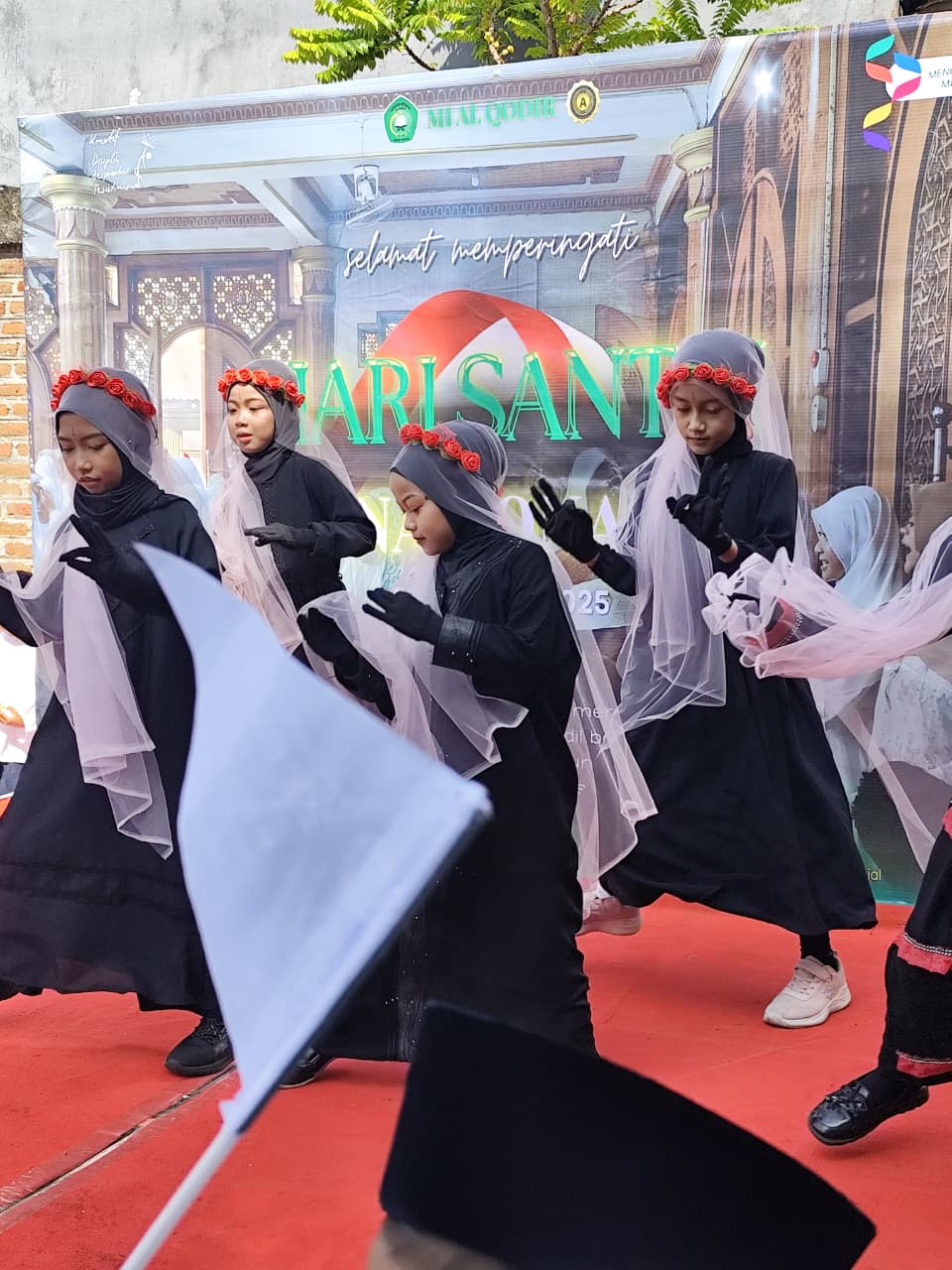 Upacara Hari Santri Nasional 2025 di Yayasan Al Qodir
