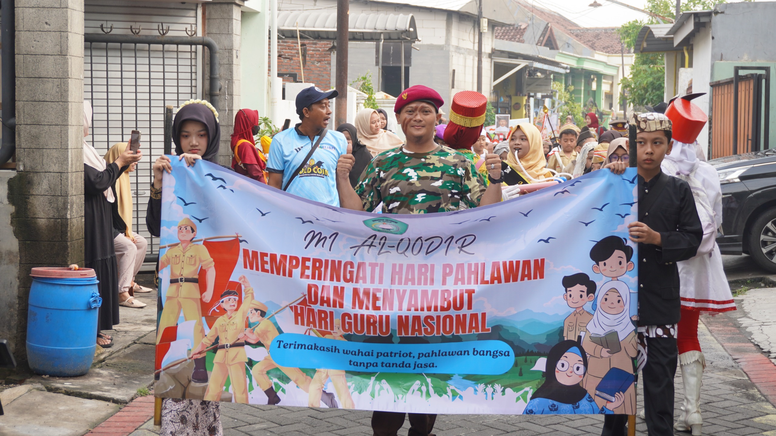 Gelar Kirab Nasional untuk Menyambut Hari Guru dan Hari Pahlawan 2025